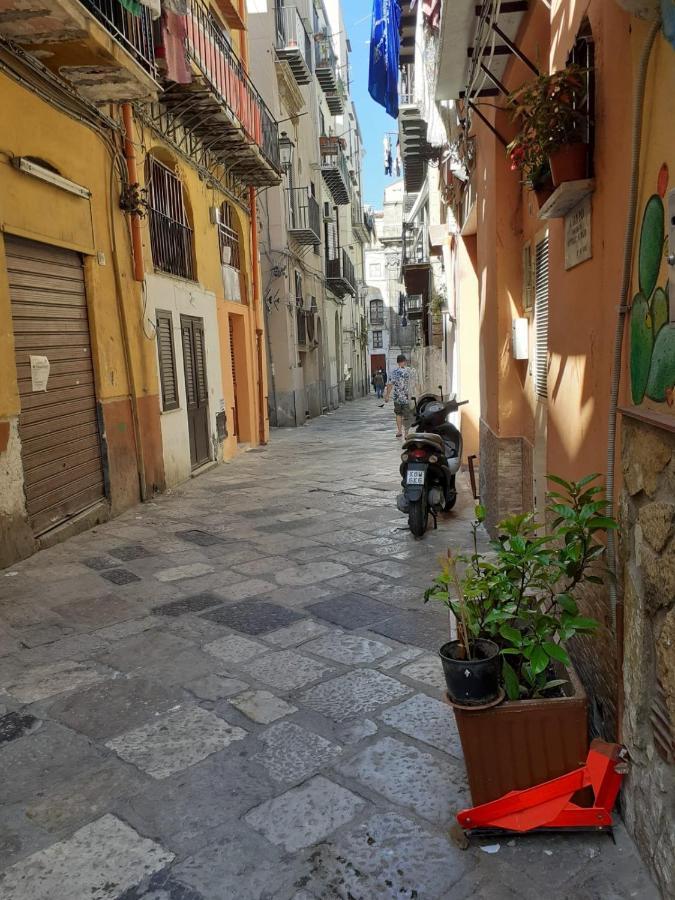 باليرمو Casa Vacanza Mercato Ballaro' المظهر الخارجي الصورة